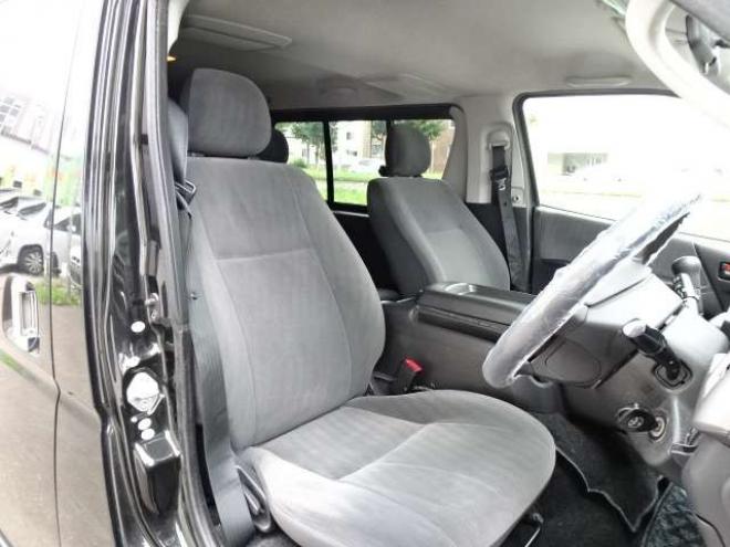 レジアスエース3.0 スーパーGL ロングボディ ディーゼルターボ 4WD　検R7.9.9　レジアスエースバン　スーパーGL　4WD フロントリップ　バックカメラ キーレス メモリナビ　ETC 3000