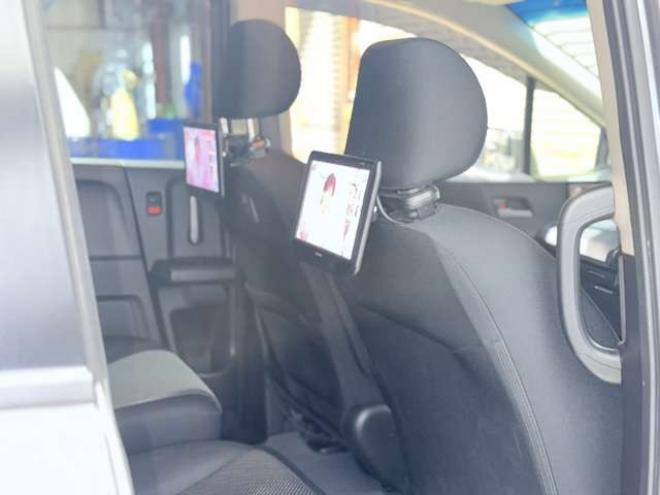 フリードハイブリッド1.5 ジャストセレクション　下廻防錆TVナビBカメ後席モニタETC 2WD 1500