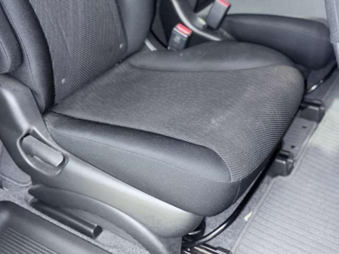 フリードハイブリッド1.5 ジャストセレクション　下廻防錆TVナビBカメ後席モニタETC 2WD 1500