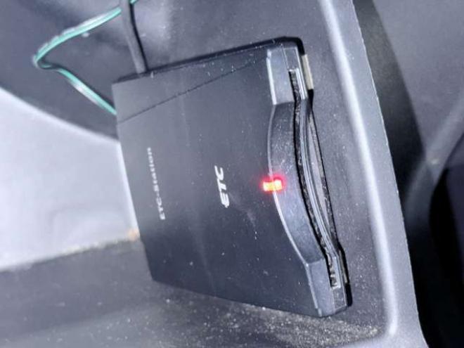 フリードハイブリッド1.5 ジャストセレクション　下廻防錆TVナビBカメ後席モニタETC 2WD 1500