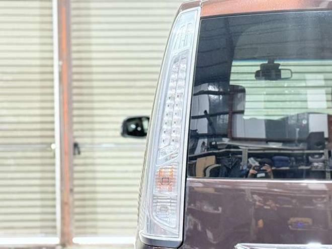 セレナ2.0 20X Vセレクション+Safety 4WD　下廻防錆TVナビBカメETC 2000