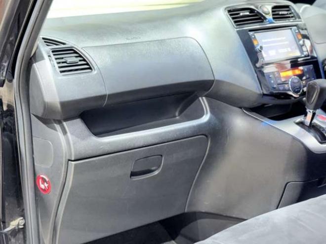 セレナ2.0 20X 4WD　下廻防錆TVナビBカメ後席モニタETC 2000