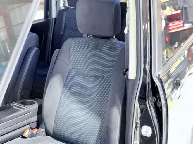 セレナ2.0 20X 4WD　下廻防錆TVナビBカメ後席モニタETC 2000