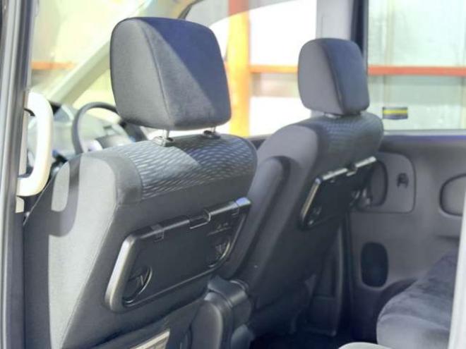 セレナ2.0 20X 4WD　下廻防錆TVナビBカメ後席モニタETC 2000