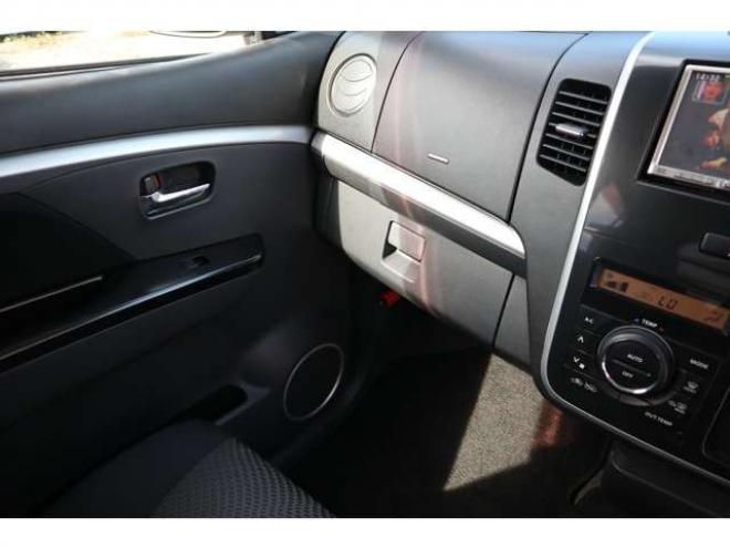 ワゴンRスティングレー T 4WD　スマートキー・ナビ・TV・ターボ・7.4万k 660