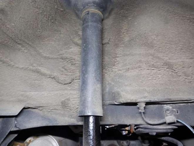 ヴィッツ1.3 F 4WD　4WD　寒冷地仕様　ナビ　TV　フルセグTV　B/T　バックカメラ　ETC　ワイパーデアイサー　キーレスキー 1300