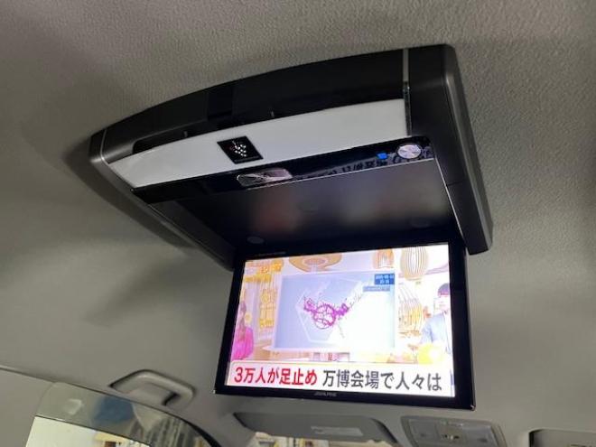 ヴォクシーＺＳ　禁煙車　ＷＡＫＯＳバリアスコーティング済　純正１６インチＡＷ　純正１６ＡＷ＋スタッドレスタイヤ付　両側パワースライドドア　カロッツェリアナビ（フルセグ地デジ　ＤＶＤ再生　Ｂｌｕｅｔｏｏｔｈ　ミュージックサーバー）＋バックカメラ　アルパイン製リアフリップダウンモニター　ＰＵＳＨスタート　スマートキー　パドルシフト　ＨＩＤヘッドライト　タイミングチェーン　ＥＴＣ 4WD 2000 5Dr