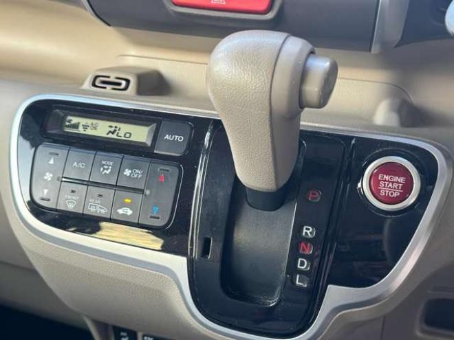 N-BOX+G Lパッケージ 車いす仕様車 4WD　ナビ　TV　Pスライド 福祉車両 660