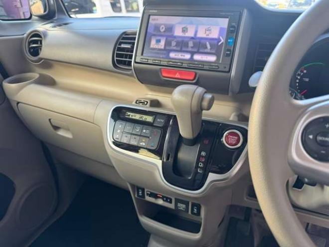 N-BOX+G Lパッケージ 車いす仕様車 4WD　ナビ　TV　Pスライド 福祉車両 660