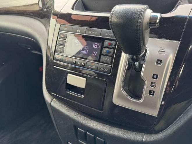エルグランド2.5 250ハイウェイスター 4WD　両側Pスライド　フリップダウン　Bluetooth 2500