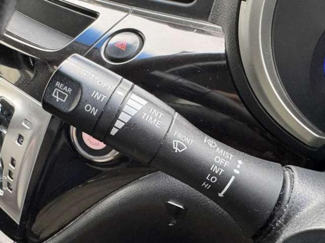 エルグランド2.5 250ハイウェイスター 4WD　両側Pスライド　フリップダウン　Bluetooth 2500