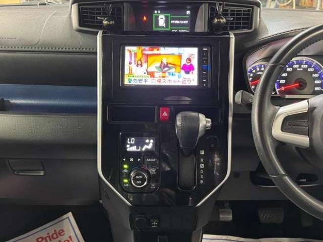 トール1.0 カスタムG SAIII 4WD　両側Pスライド　ナビ　TV　Bluetooth　Bカメラ　クルコン 1000