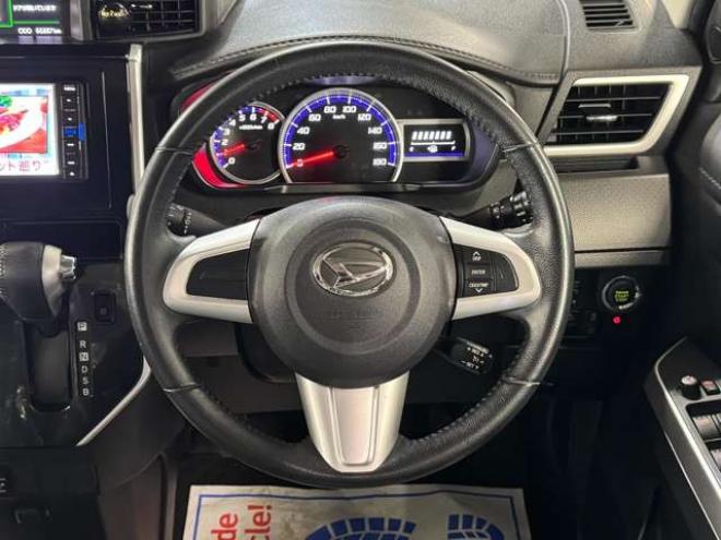 トール1.0 カスタムG SAIII 4WD　両側Pスライド　ナビ　TV　Bluetooth　Bカメラ　クルコン 1000