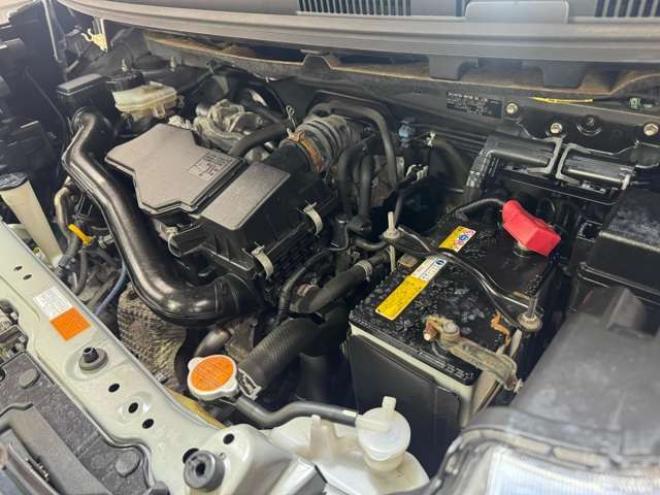 トール1.0 カスタムG SAIII 4WD　両側Pスライド　ナビ　TV　Bluetooth　Bカメラ　クルコン 1000