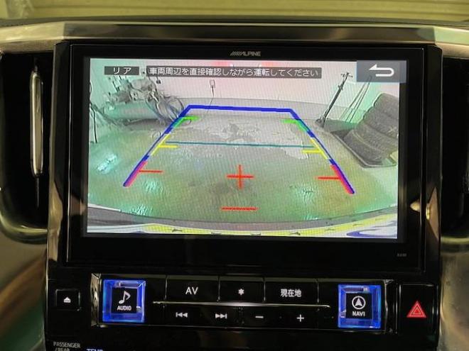 アルファードＳ　Ｃパッケージ　禁煙車　クレンツェ２０インチＡＷ　純正１８ＡＷ＋スタッドレスタイヤ付　ブリッツ車高調　ヴァレンティＬＥＤテール　アルパインビッグＸ１０インチナビ（フルセグ地デジ　Ｂｌｕｅｔｏｏｔｈ）＋バックカメラ　アルパイン製１２．８インチリアフリップダウンモニター　両側パワースライドドア　パワーバックドア　純正ハーフレザーシート　電動オットマン　ＬＥＤヘッドライト　ステアリングヒーター　フロントガラス熱線　エンジンスターター　ＥＴＣ 4WD 2500 5Dr