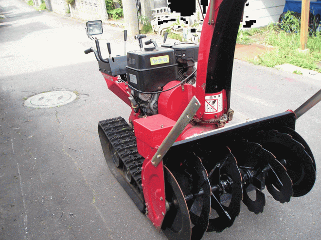 除雪機ヤナセ　10馬力除雪機　810ＨＳＴ　クローラー新品交換済み（左右）即使用可