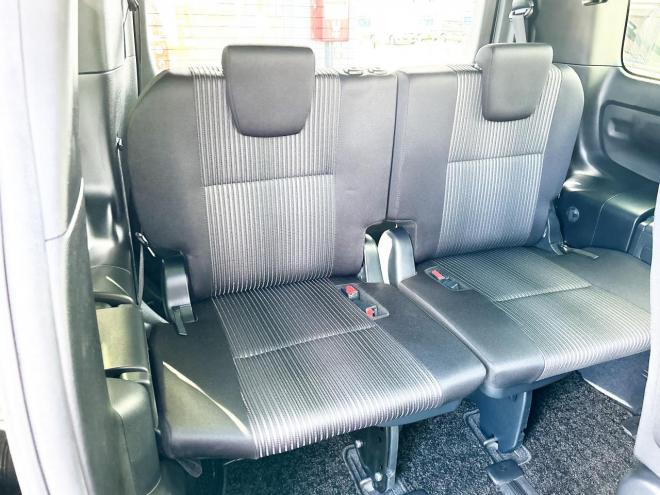 ヴォクシー2.0ZS煌 4WD　ローンが不安な方＜優遇ローン＞トヨタセーフティセンス　寒冷地仕様　両側パワースライドドア 4WD