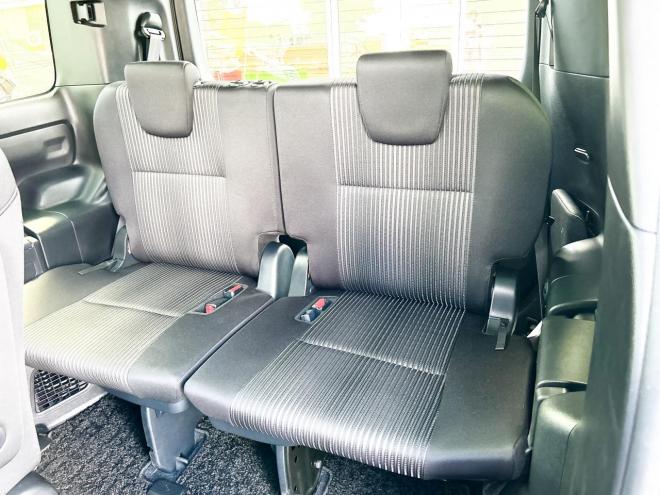 ヴォクシー2.0ZS煌 4WD　ローンが不安な方＜優遇ローン＞トヨタセーフティセンス　寒冷地仕様　両側パワースライドドア 4WD