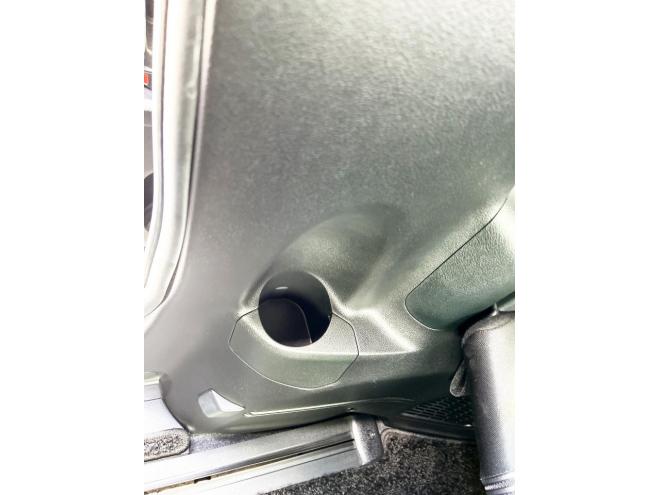 ヴォクシー2.0ZS煌 4WD　ローンが不安な方＜優遇ローン＞トヨタセーフティセンス　寒冷地仕様　両側パワースライドドア 4WD