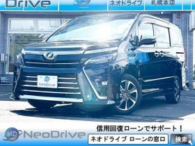 ヴォクシー　2.0ZS煌 4WD　ローンが不安な方＜優遇ローン＞トヨタセーフティセンス　寒冷地仕様　両側パワースライドドア 4WD