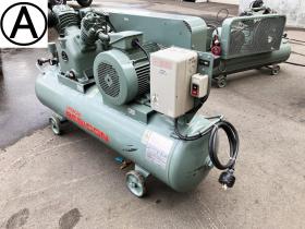 コンプレッサー　日立　中古　三相200V　7.5馬力