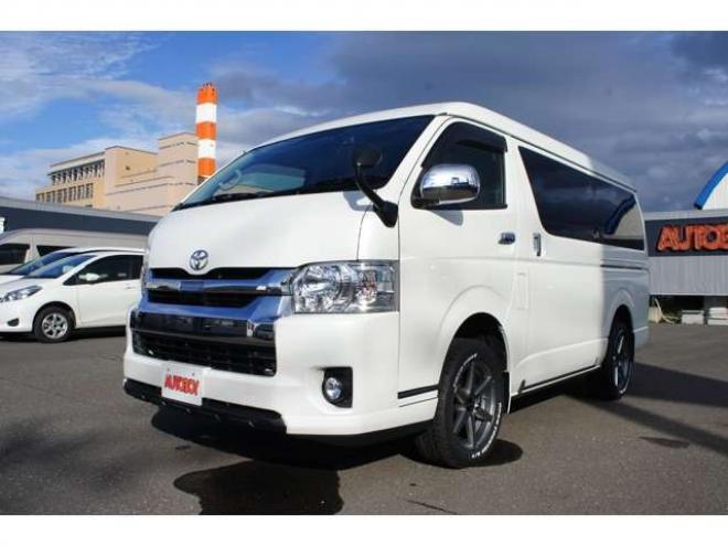 ハイエース2.7 GL ロング ミドルルーフ 4WD　リフトアップ仕様　415SAFARIフロントスポイラー　415COBRAバッドラッカーSD6　17インチAW　TOYOオープンカントリーA/T　215/60R17　後席リクライニング加工済　純正エンジンスターター　社外大型フリップダウン 2700