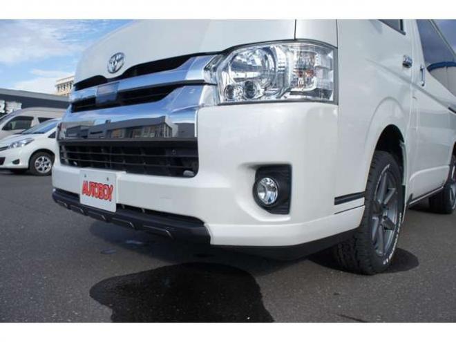 ハイエース2.7 GL ロング ミドルルーフ 4WD　リフトアップ仕様　415SAFARIフロントスポイラー　415COBRAバッドラッカーSD6　17インチAW　TOYOオープンカントリーA/T　215/60R17　後席リクライニング加工済　純正エンジンスターター　社外大型フリップダウン 2700