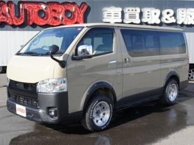 ハイエースバン　2.8 スーパーGL ロング ディーゼルターボ 4WD　415SAFARIプロテクションキット　ALPINE BIG-X&フリップダウンモニター　415SAFARIオーダーデニムシートカバー　特注アルコア製16インチAW　TOYOオープンカントリーR/Tタイヤ 2800