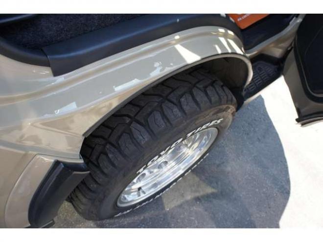 ハイエースバン2.8 スーパーGL ロング ディーゼルターボ 4WD　415SAFARIプロテクションキット　ALPINE BIG-X&フリップダウンモニター　415SAFARIオーダーデニムシートカバー　特注アルコア製16インチAW　TOYOオープンカントリーR/Tタイヤ 2800