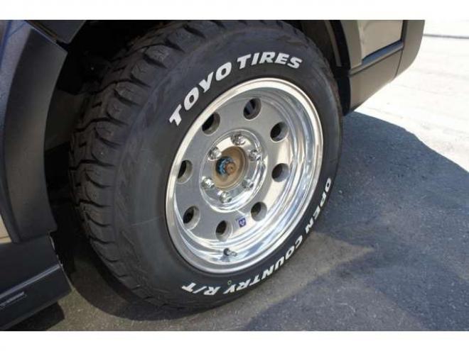 ハイエースバン2.8 スーパーGL ロング ディーゼルターボ 4WD　415SAFARIプロテクションキット　ALPINE BIG-X&フリップダウンモニター　415SAFARIオーダーデニムシートカバー　特注アルコア製16インチAW　TOYOオープンカントリーR/Tタイヤ 2800
