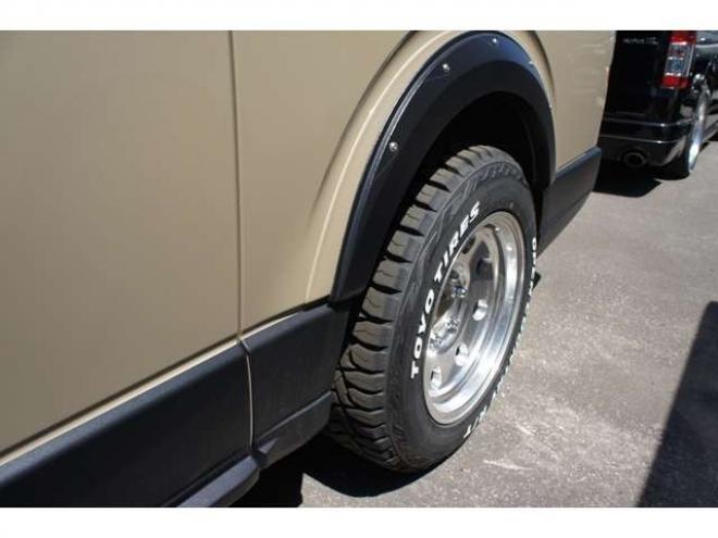 ハイエースバン2.8 スーパーGL ロング ディーゼルターボ 4WD　415SAFARIプロテクションキット　ALPINE BIG-X&フリップダウンモニター　415SAFARIオーダーデニムシートカバー　特注アルコア製16インチAW　TOYOオープンカントリーR/Tタイヤ 2800