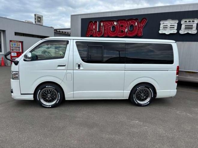 ハイエースバン2.8 スーパーGL ダークプライム ロングボディ ディーゼルターボ 4WD　WORK　XTRAP　M1HC　新品17インチAW　ヨコハマPARADA215/60R17新品タイヤ　TRDフロントリップ　FFヒーター　社外ショック&スタビライザー　ベッドキット　両側パワスラ　ETC　PIVOTスロコン&純正クルコンレバー 2800