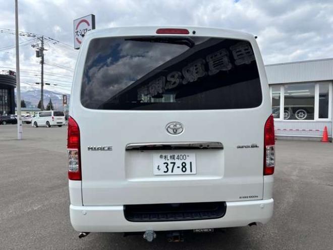 ハイエースバン2.8 スーパーGL ダークプライム ロングボディ ディーゼルターボ 4WD　WORK　XTRAP　M1HC　新品17インチAW　ヨコハマPARADA215/60R17新品タイヤ　TRDフロントリップ　FFヒーター　社外ショック&スタビライザー　ベッドキット　両側パワスラ　ETC　PIVOTスロコン&純正クルコンレバー 2800