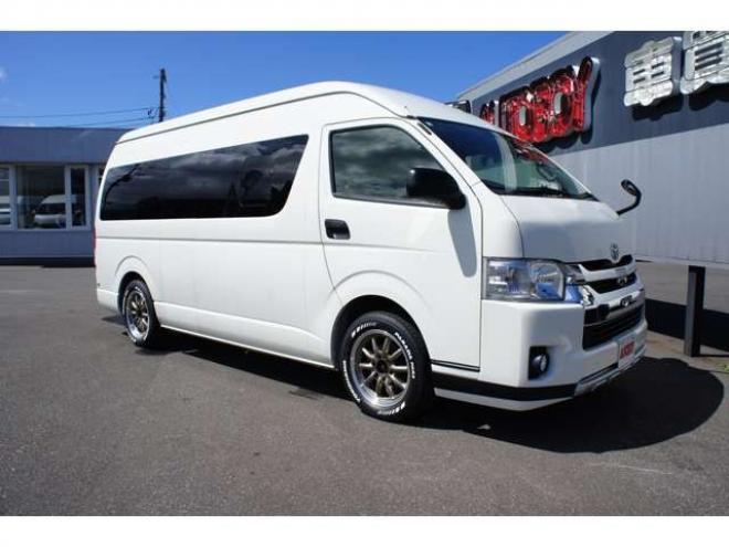 ハイエースバン2.8 DX ワイド スーパーロング ハイルーフ ディーゼルターボ 4WD　オグショー跳上2段ベッドキット 前後S-GLシート　スーリーサイドオーニング 415SAFARI Fスポイラー　ESSEX ENCB17インチAW　PARADA215/60R17　WEBASTO-FFヒーター　サブバッテリー&外部電源&走行充電 2800