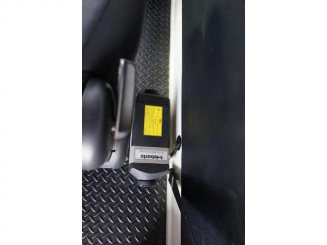 ハイエースバン2.8 DX ワイド スーパーロング ハイルーフ ディーゼルターボ 4WD　オグショー跳上2段ベッドキット 前後S-GLシート　スーリーサイドオーニング 415SAFARI Fスポイラー　ESSEX ENCB17インチAW　PARADA215/60R17　WEBASTO-FFヒーター　サブバッテリー&外部電源&走行充電 2800