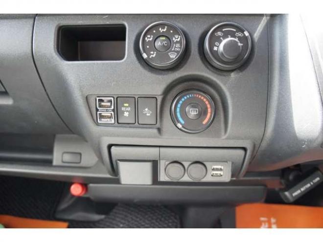 ハイエースバン2.8 DX ワイド スーパーロング ハイルーフ ディーゼルターボ 4WD　オグショー跳上2段ベッドキット 前後S-GLシート　スーリーサイドオーニング 415SAFARI Fスポイラー　ESSEX ENCB17インチAW　PARADA215/60R17　WEBASTO-FFヒーター　サブバッテリー&外部電源&走行充電 2800