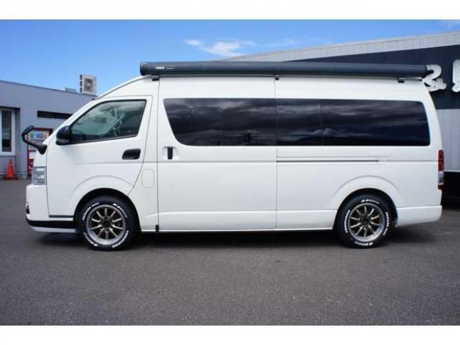 ハイエースバン2.8 DX ワイド スーパーロング ハイルーフ ディーゼルターボ 4WD　オグショー跳上2段ベッドキット 前後S-GLシート　スーリーサイドオーニング 415SAFARI Fスポイラー　ESSEX ENCB17インチAW　PARADA215/60R17　WEBASTO-FFヒーター　サブバッテリー&外部電源&走行充電 2800