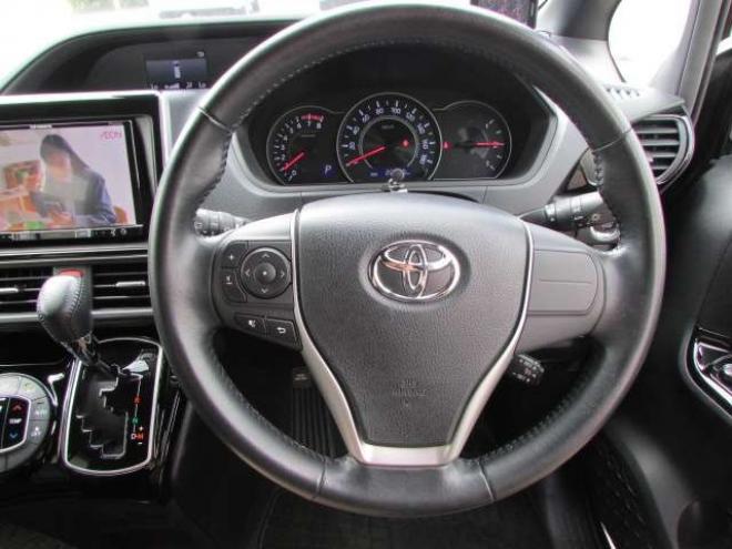 ノア2.0 Si 4WD　 2000