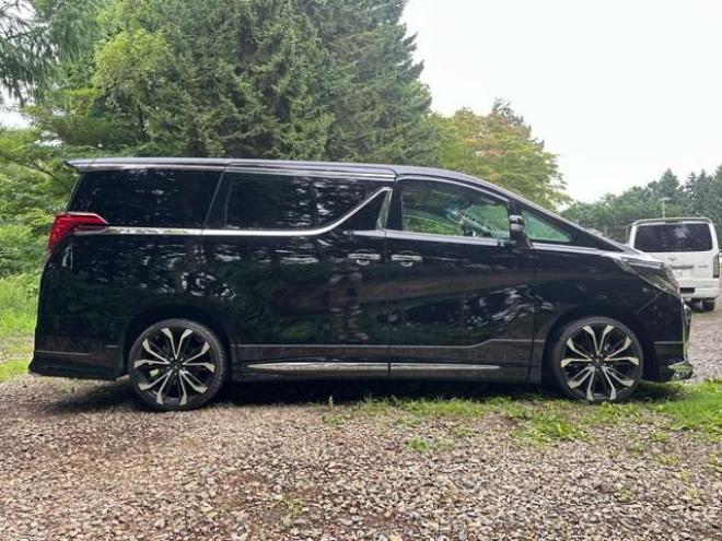 アルファード2.5 S Cパッケージ 4WD　モデリスタエアロ　両側パワースラ　電動リアゲート　後席モニター　フルセグ　バックカメラ　電動シート　3列シート　スマートキー　クルーズコントロール　社外アルミ　障害物センサー　レーンキープアシスト 2500