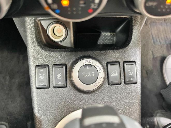 エクストレイル20Xtt 4WD 5年保証 スマキー ナビTV Bカメ シートヒーター 寒冷地仕様 禁煙 車検整備2年付 修復歴無