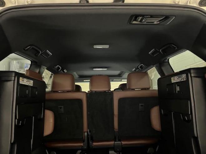 ランドクルーザー２００系後期型　ＺＸ　本州仕入　寒冷地仕様　禁煙車　トヨタセーフティセンス　純正２０インチＡＷ　純正１８ＡＷ＋スタッドレスタイヤ付　モデリスタスポイラー　電動サンルーフ　純正ブラウンレザーシート　純正ナビ（ワンセグ地デジ　Ｂｌｕｅｔｏｏｔｈ対応）＋バックカメラ　ブラインドスポット　車線逸脱警報　クルーズコントロール　ハイトコントロール　シートヒーター＆クーラー　ステアリングヒーター　両席パワーシート　ＥＴＣ 4WD 4600 5Dr