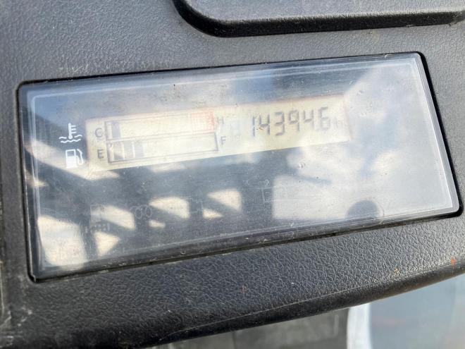 フォークリフトトヨタ　中古　8FD30　ディーゼル
