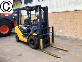 フォークリフト　コマツ　中古　FD25T-17　ディーゼル