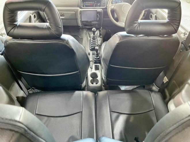 ジムニーXC 4WD 5年保証 MT ETC ナビ 下廻防錆 寒冷地仕様 禁煙 車検整備2年付 修復歴無
