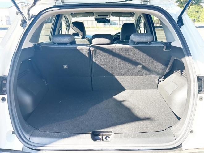 ノート1.2S FOUR 4WD　ローンが不安な方＜優遇ローン＞本州仕入　寒冷地　ナビ　ワンセグTV　エマ―ジェンシーブレーキ 4WD
