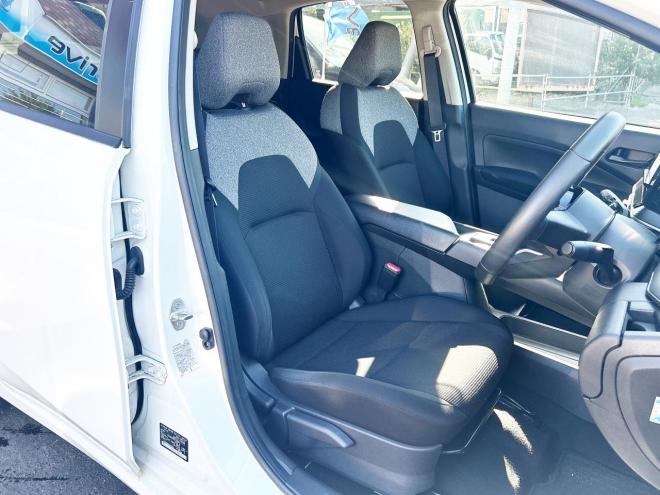 ノート1.2S FOUR 4WD　ローンが不安な方＜優遇ローン＞本州仕入　寒冷地　ナビ　ワンセグTV　エマ―ジェンシーブレーキ 4WD