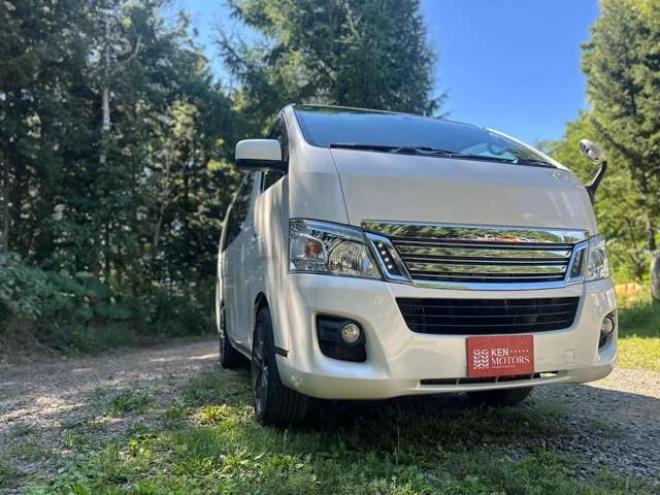 キャラバンNV350 2.5 ライダー プレミアムGX ロングボディ ディーゼルターボ 4WD　ベッドキット　ETC　後席モニター　革シート　社外ナビ　バックカメラ　ドライブレコーダー　リアヒーター　パワーウィンドウ　パワステ　社外アルミ 2500
