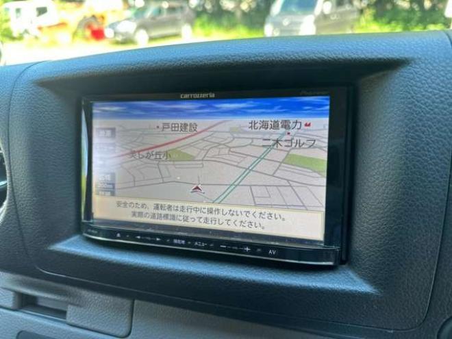 キャラバンNV350 2.5 ライダー プレミアムGX ロングボディ ディーゼルターボ 4WD　ベッドキット　ETC　後席モニター　革シート　社外ナビ　バックカメラ　ドライブレコーダー　リアヒーター　パワーウィンドウ　パワステ　社外アルミ 2500