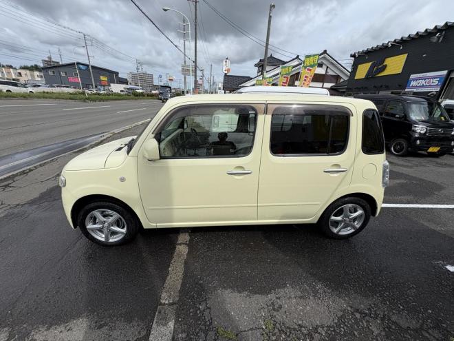 ミラココアMIRA  COCOA 4WD X　禁煙車　管理車両　スマートキースペアーキー　フルセグ地デジナビ　USB フットランプ　アルミホイル　バイザー　アイドリングストップ　寒冷地使用　ウォータポンプ交換　バッテリー交換　エンジンオイル交換 4WD 660 5Dr
