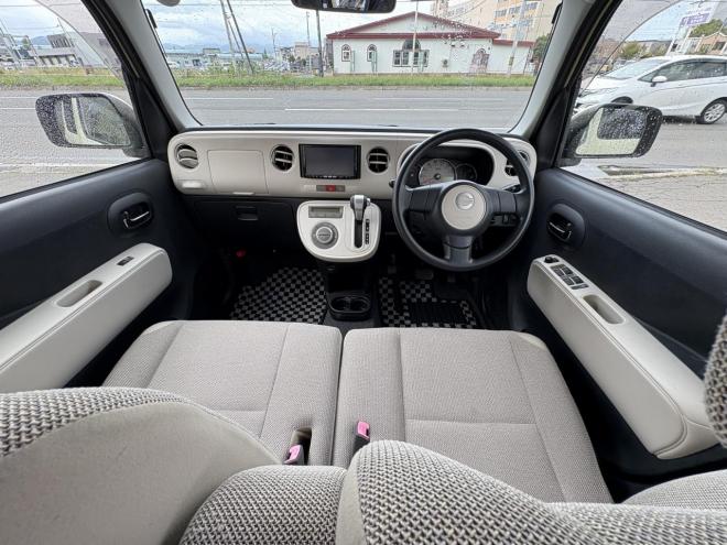 ミラココアMIRA  COCOA 4WD X　禁煙車　管理車両　スマートキースペアーキー　フルセグ地デジナビ　USB フットランプ　アルミホイル　バイザー　アイドリングストップ　寒冷地使用　ウォータポンプ交換　バッテリー交換　エンジンオイル交換 4WD 660 5Dr